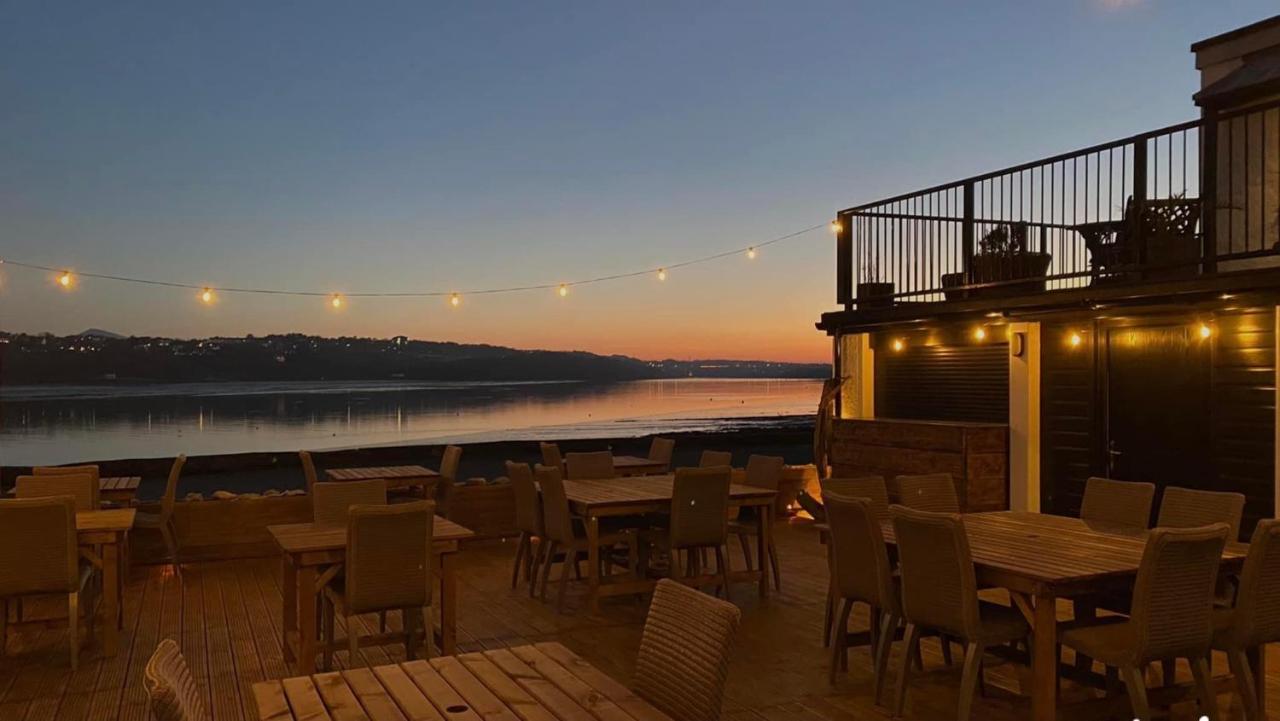 Gazelle Hotel 메나이브리지 외부 사진